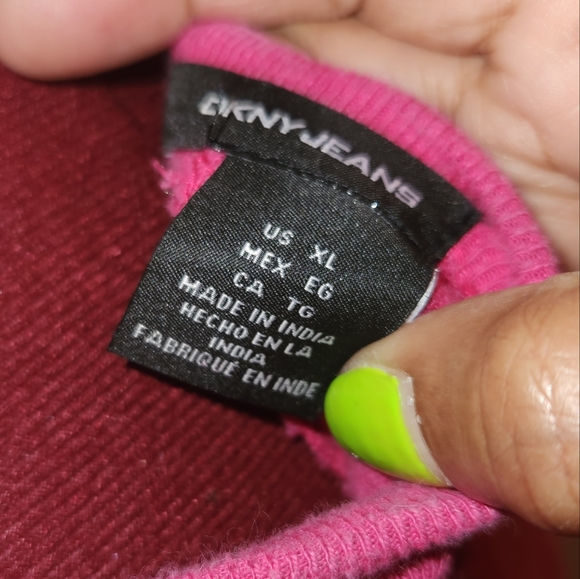 DKNY Top - Picture 5 of 5